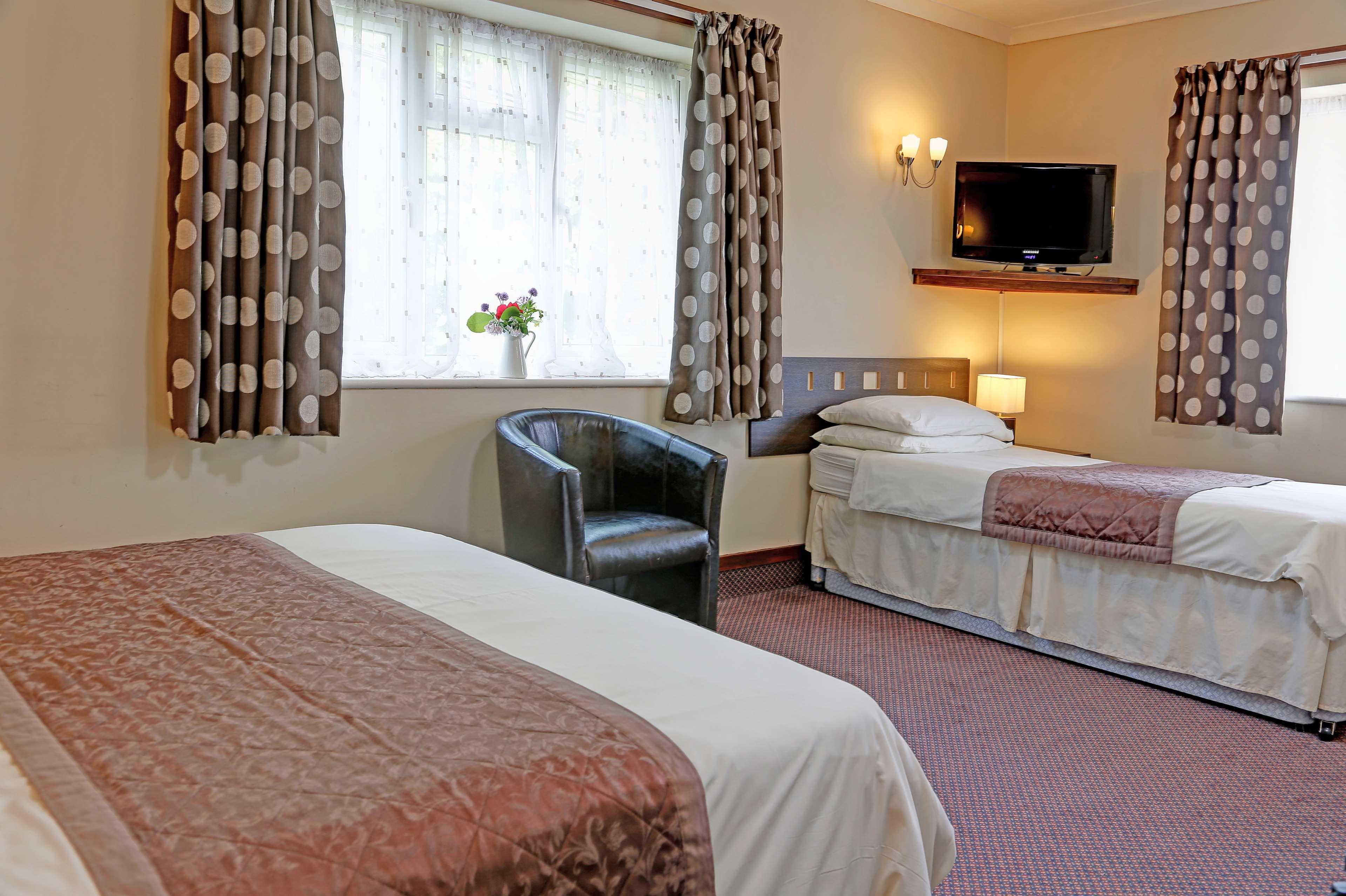 Best Western Compass Inn Tormarton Exterior foto