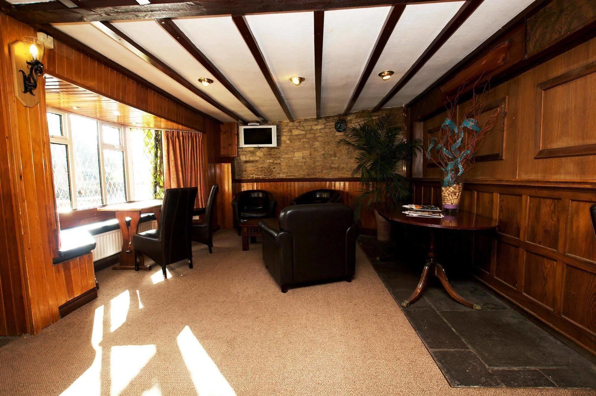 Best Western Compass Inn Tormarton Interior foto